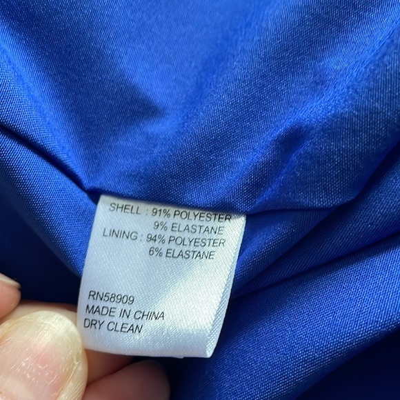 New blue dress - Picture 7 of 7